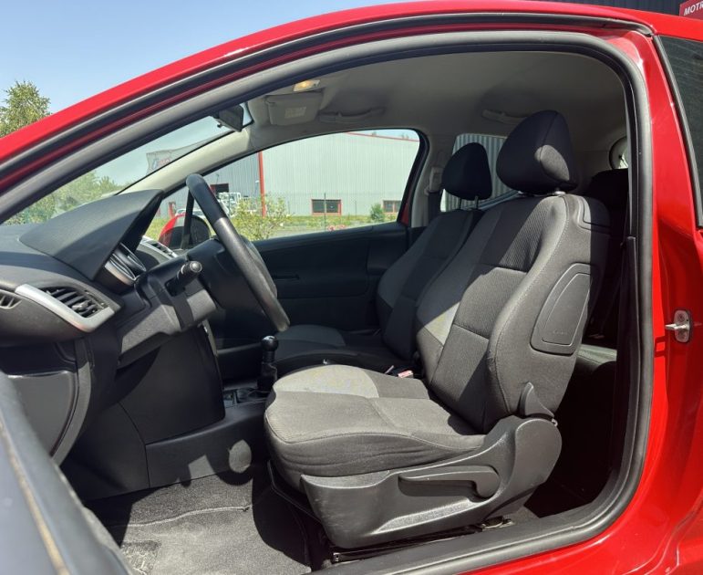 Peugeot 207 1.4 HDI 70ch - Garantie 12 mois