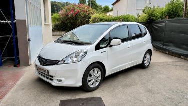 HONDA JAZZ 1.3 I-VTEC 88 HYBRID LUXURY 2014