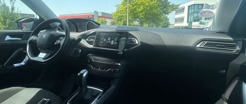 PEUGEOT 308 1.2 110ch Allure  - Moteur Changer - Garantie 12 mois