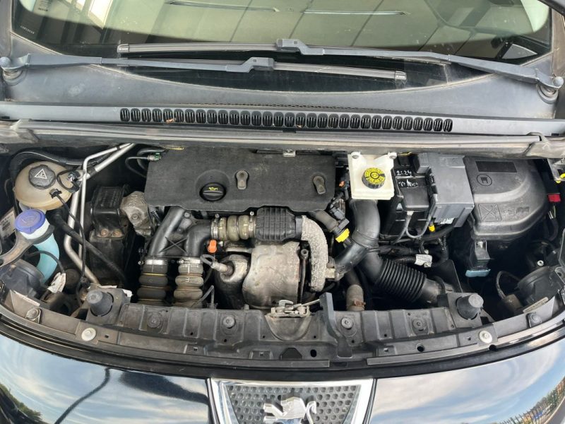 🚗 PEUGEOT 3008 1.6 HDI 16V 112ch ⚙️ 📱 Bluetooth ❄️ Climatisation 🛡️ Garantie