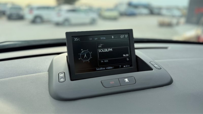 PEUGEOT 3008 1.6 HDI 115 ALLURE  PACK 2014