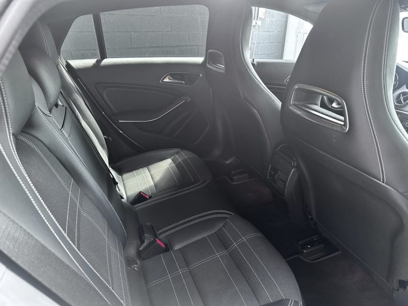 MERCEDES CLA SHOOTING BRAKE 220 CDI SENSATION 7-G DCT 