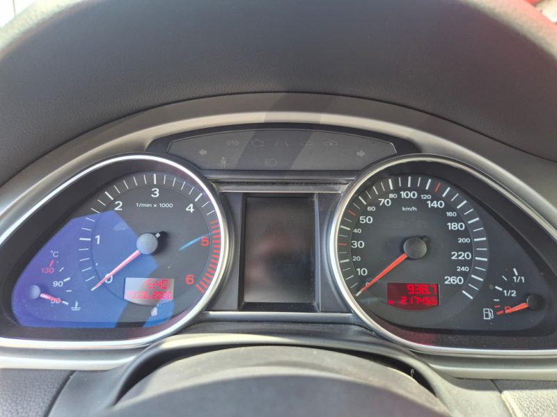 AUDI Q7 V6 3.0 TDI V6 233 QUATTRO  2006