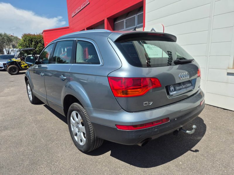 AUDI Q7 V6 3.0 TDI V6 233 QUATTRO  2006