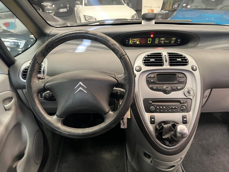 MAGNIFIQUE CITROEN XSARA PICASSO 1.6 ESSENCE 110CH (2EME MAIN, SUIVI ENTRETIEN, RADAR DE RECUL)