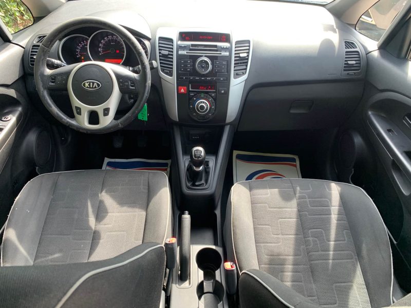 KIA VENGA (YN)  2010