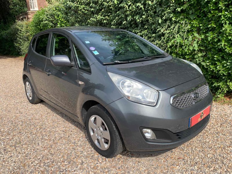 KIA VENGA (YN)  2010
