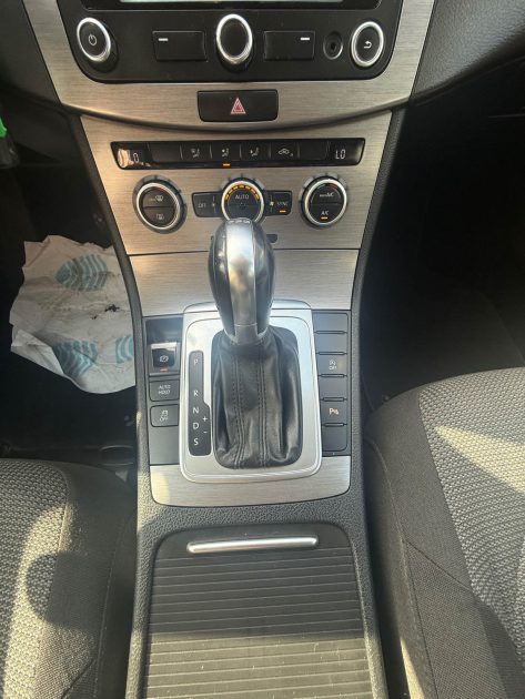 VOLKSWAGEN PASSAT 6 BOITE AUTOMATIQUE 1.4 TSI 160CV CONFORTLINE BLUEMOTION TECHNOLOGY DSG 2013