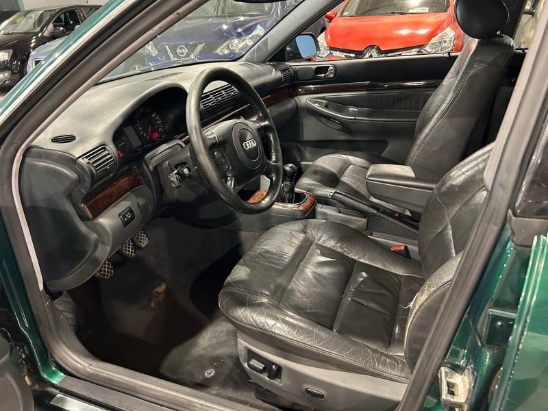 AUDI A4 1.9 TDI 115CH