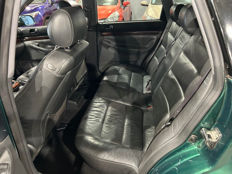 AUDI A4 1.9 TDI 115CH