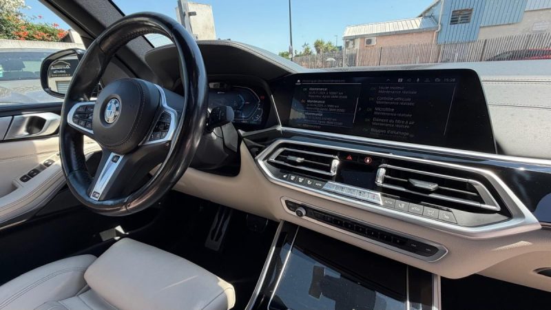 BMW X5 XDRIVE 45E 394CH LOUNGE BA 2021