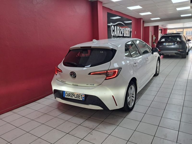 TOYOTA COROLLA BERLINE HYBRIDE 1.8 DYNAMIC BUSINESS 122cv/1 ERE MAIN/TVA RECUPERABLE