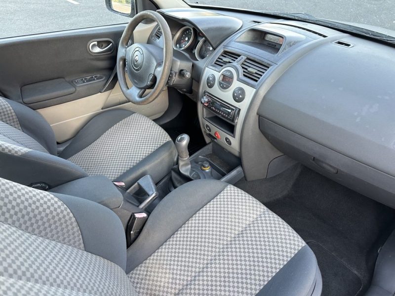 RENAULT MEGANE II 1.5 DCI 100CV 2004 REVISEE & GARANTIE