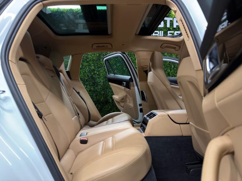PORSCHE PANAMERA SPORT TURISMO 2.9 v6 E-HYBRID 4 - ORIGINE FRANCE / TOIT PANO / BOSE - GARANTIE 1 AN