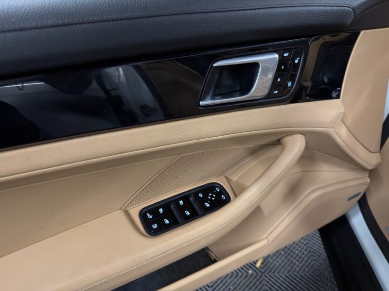 PORSCHE PANAMERA SPORT TURISMO 2.9 v6 E-HYBRID 4 - ORIGINE FRANCE / TOIT PANO / BOSE - GARANTIE 1 AN