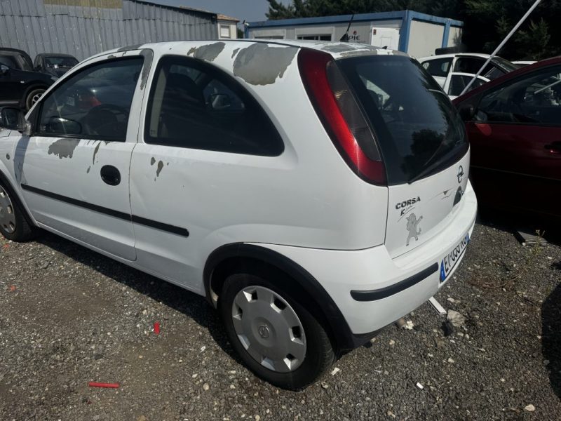 OPEL CORSA 1.7 DI 16V COMFORT 2004