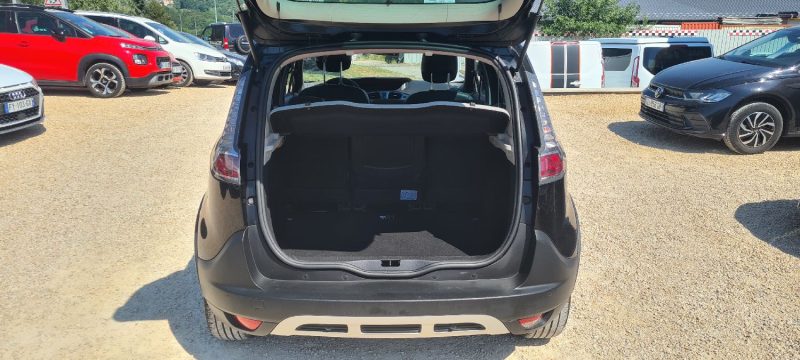 RENAULT Scenic III - 1.6 Dci Xmod 130ch diesel