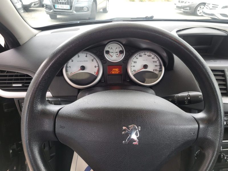 PEUGEOT 207 1.4E 16V SPORT 2007