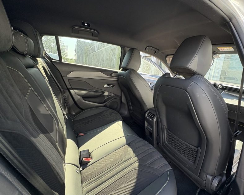 Peugeot 308 II 1.6 PHEV 225 GT e-EAT8 2022 — Entretien complet Peugeot - CAMERA 360°
