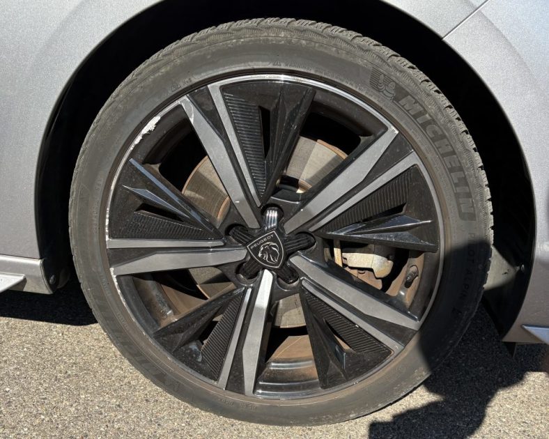 Peugeot 308 II 1.6 PHEV 225 GT e-EAT8 2022 — Entretien complet Peugeot - CAMERA 360°