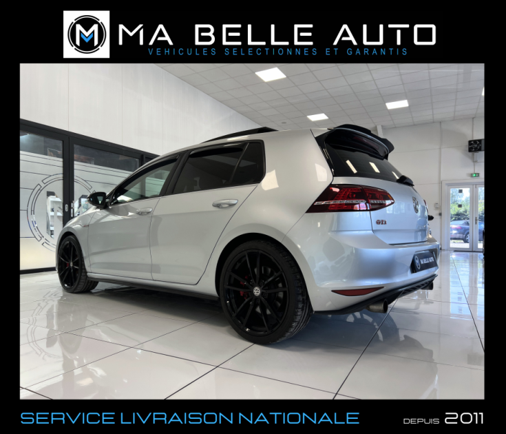 VOLKSWAGEN GOLF VII GTI PERFORMANCE 2.0 TSI 230 BVM / Toit ouvrant • DCC • ACC • 245 euros mensuel