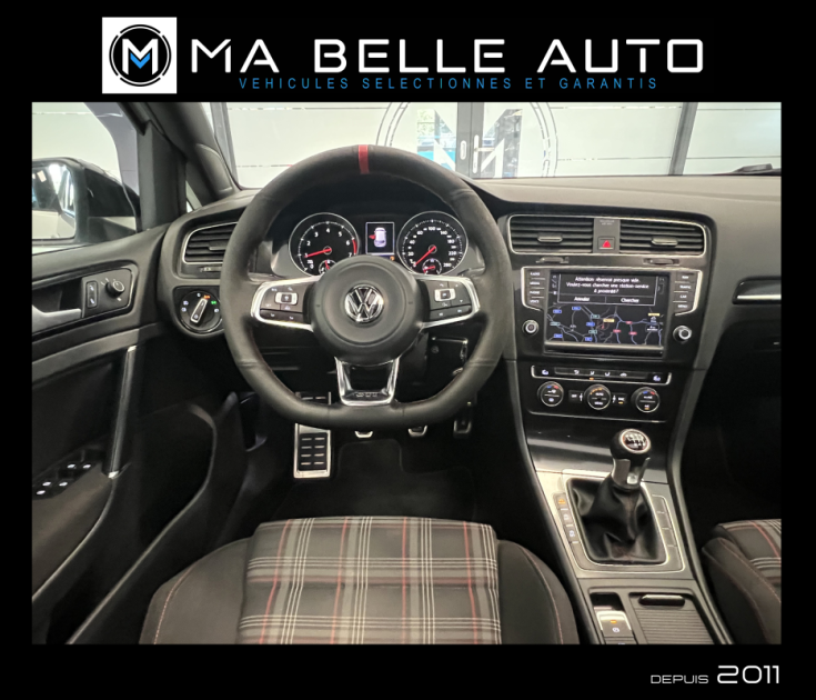 VOLKSWAGEN GOLF VII GTI PERFORMANCE 2.0 TSI 230 BVM / Toit ouvrant • DCC • ACC • 245 euros mensuel