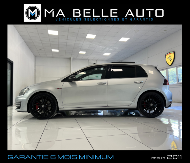 VOLKSWAGEN GOLF VII GTI PERFORMANCE 2.0 TSI 230 BVM / Toit ouvrant • DCC • ACC • 245 euros mensuel