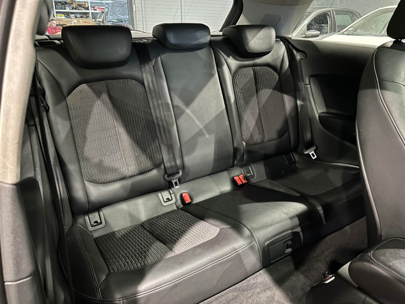 AUDI A3  2.0TDI 150CH 2013