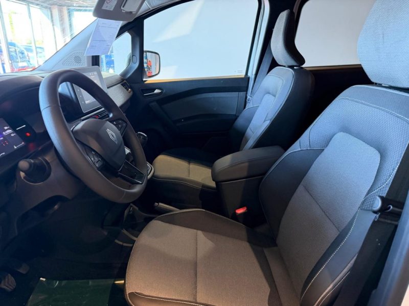RENAULT KANGOO 1.5 BLUE DCI 95 EVOLUTION / PAS DE MALUS / IMMAT FRANCE 