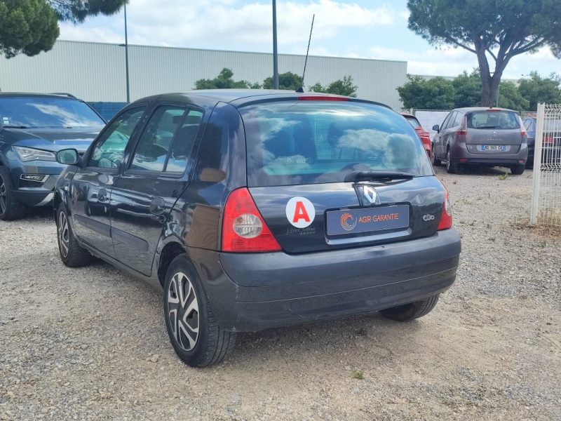 RENAULT CLIO EXPRESSION 1.5 DCI 80 2004