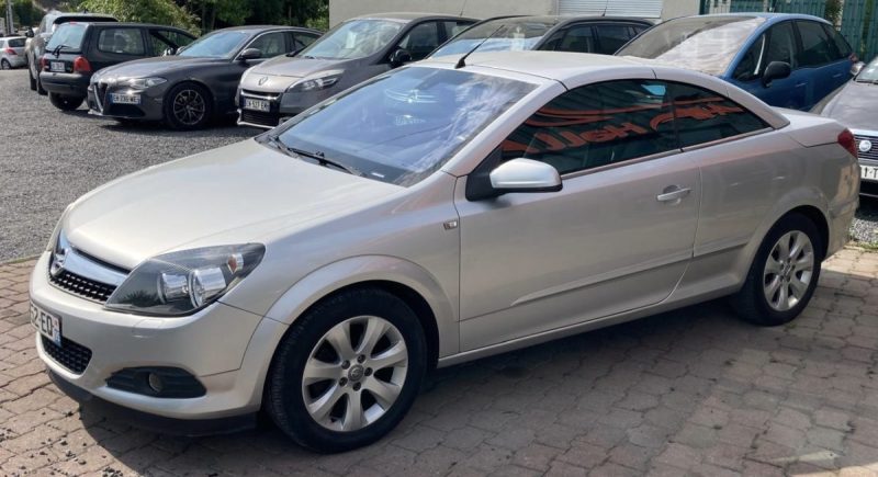OPEL ASTRA TWIN TOP 1.8 TWINPORT COSMO 140CV / RÉVISÉE&GARANTIE 2006