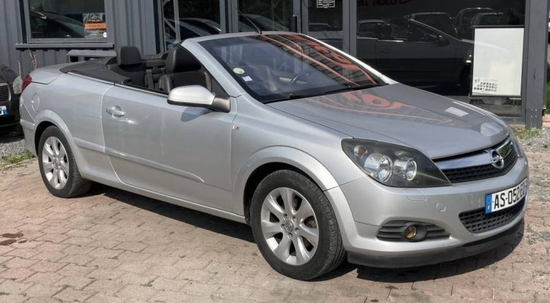 OPEL ASTRA TWIN TOP 1.8 TWINPORT COSMO 140CV / RÉVISÉE&GARANTIE 2006