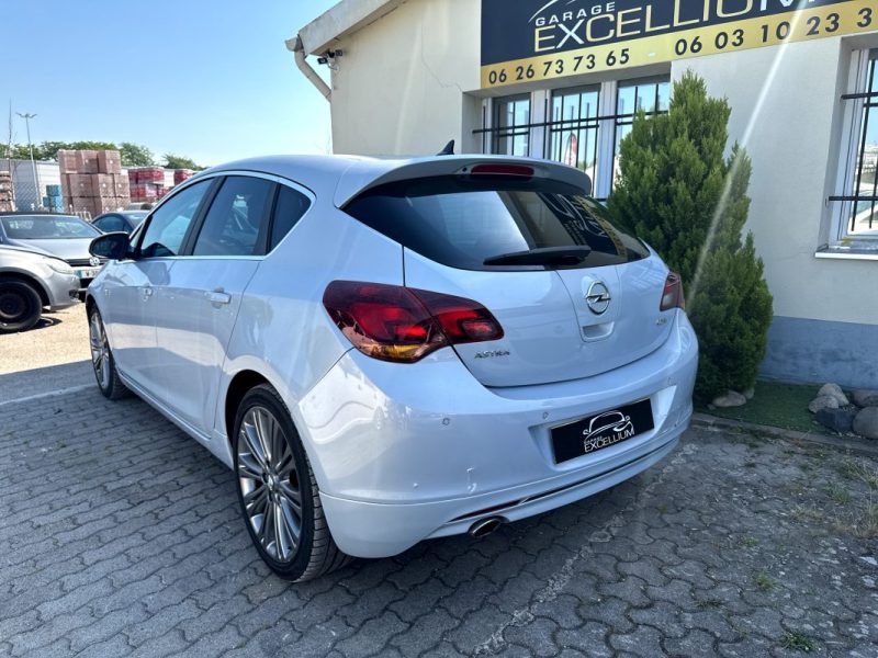 OPEL ASTRA J OPC OPC 2012