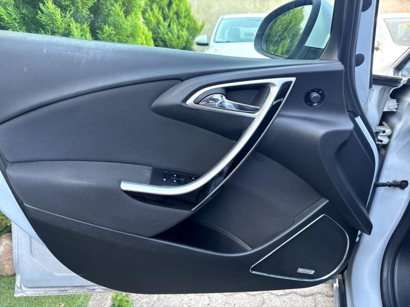 OPEL ASTRA J OPC OPC 2012