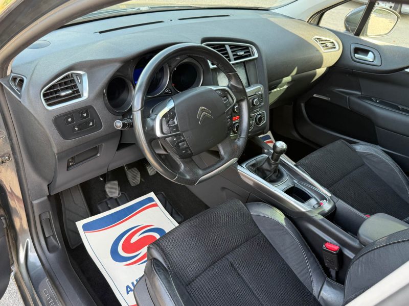 Citroën C4 1.6 VTi 120 Exclusive - Clim - Gps - Révisée & garantie 6 mois