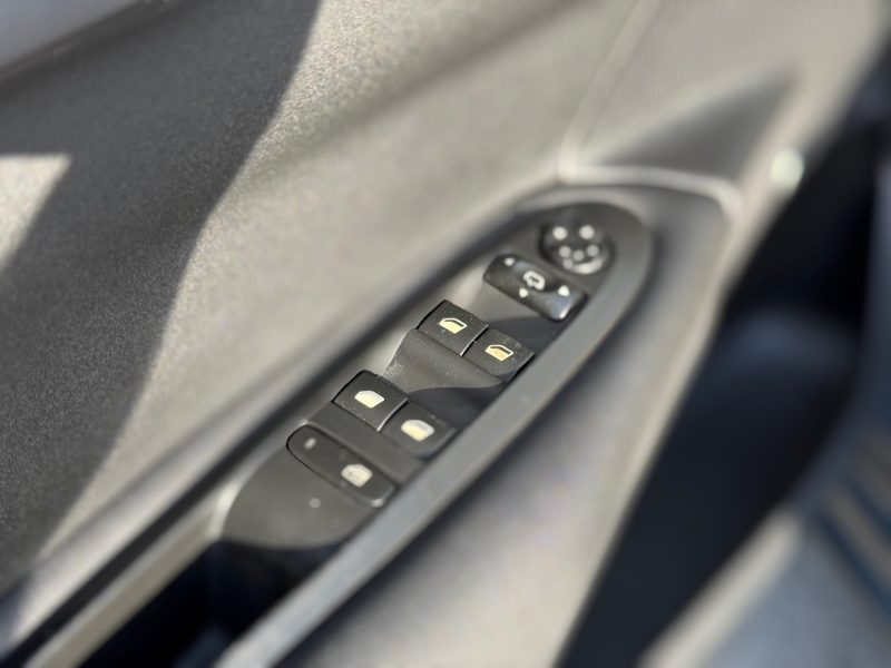 Citroën C4 1.6 VTi 120 Exclusive - Clim - Gps - Révisée & garantie 6 mois