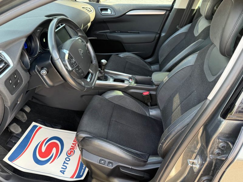 Citroën C4 1.6 VTi 120 Exclusive - Clim - Gps - Révisée & garantie 6 mois