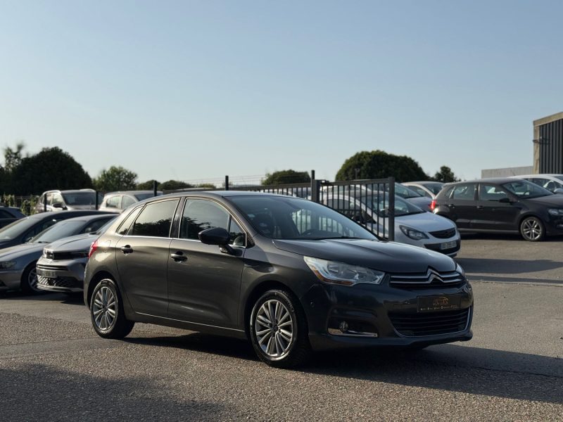 Citroën C4 1.6 VTi 120 Exclusive - Clim - Gps - Révisée & garantie 6 mois