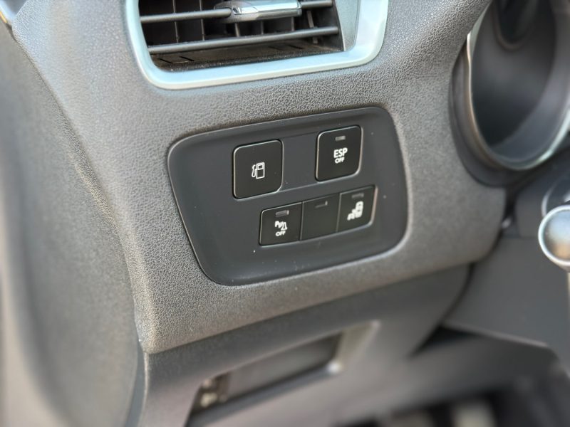 Citroën C4 1.6 VTi 120 Exclusive - Clim - Gps - Révisée & garantie 6 mois
