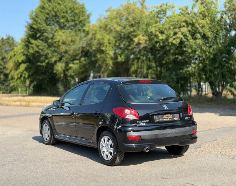 Peugeot 206+ 1.4 HDi 70 ch Trendy - Clim Auto - Révisée & garantie 6 mois