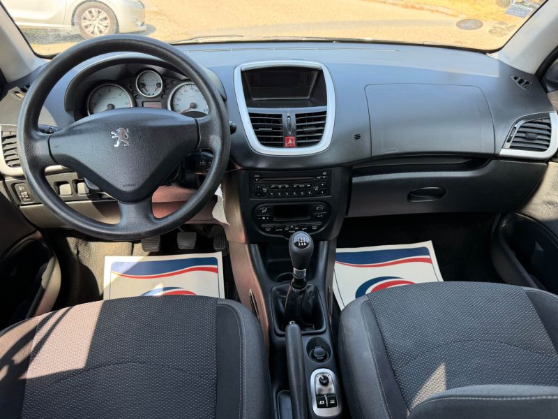 Peugeot 206+ 1.4 HDi 70 ch Trendy - Clim Auto - Révisée & garantie 6 mois