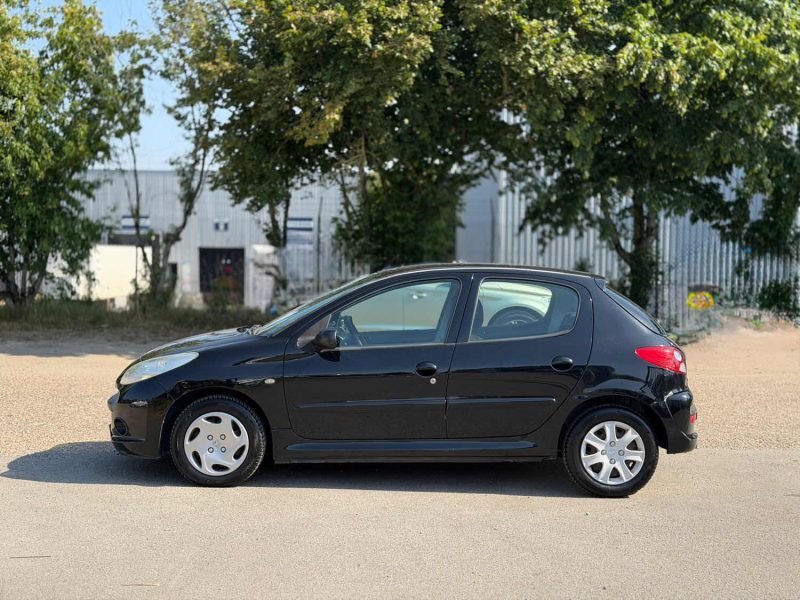 Peugeot 206+ 1.4 HDi 70 ch Trendy - Clim Auto - Révisée & garantie 6 mois