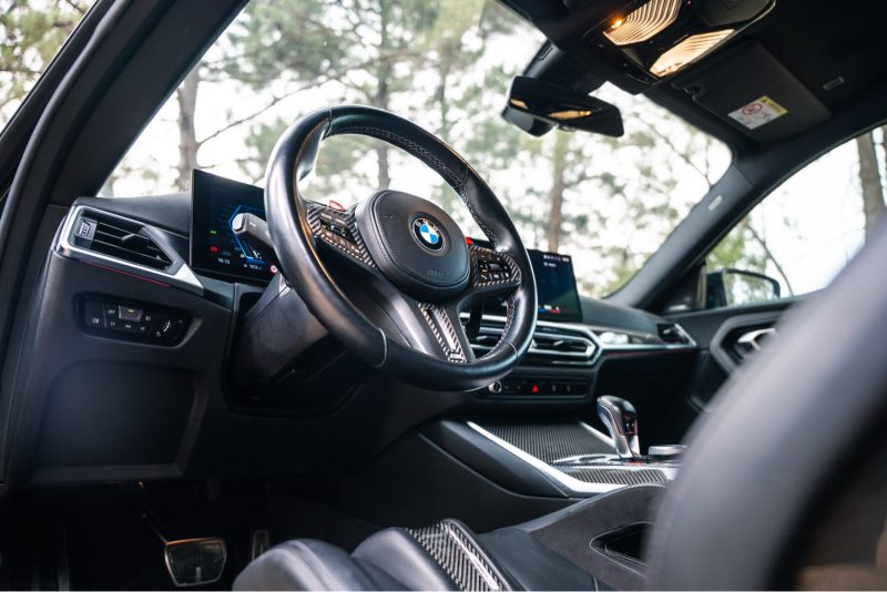 BMW M2 G87 FULL BLACK / RACEPACK CARBON / HARMAN