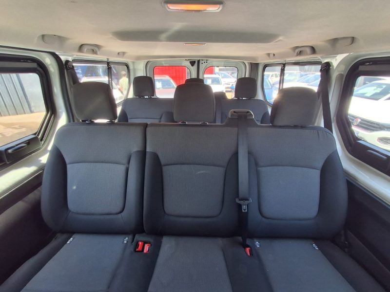 RENAULT TRAFIC 2.0 DCI 150 CV L2H1 ZEN 9 PLACES TVA RECUPERABLE  2023