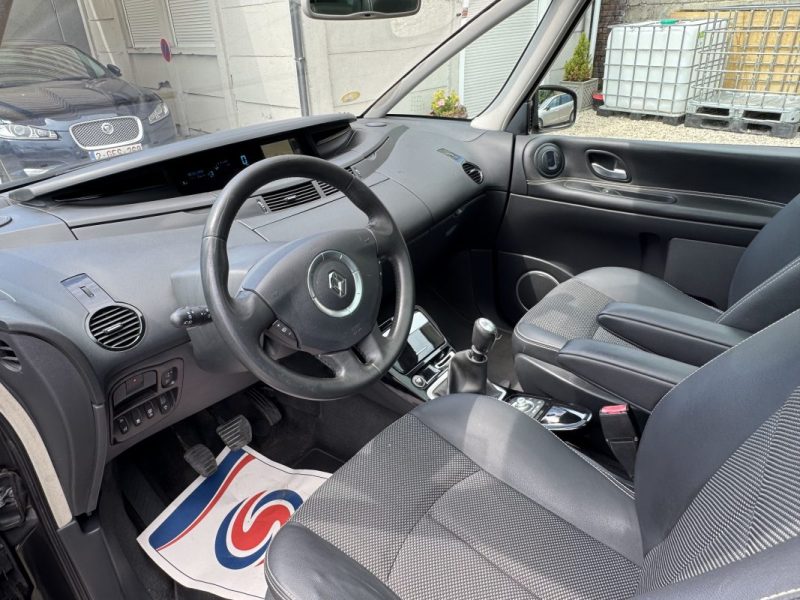 RENAULT GRAND ESPACE 2.0 DCI 130Ch PACK INITIALE FULL OPTIOSN GPS/DVD/CLIM/CUIR/TOIT