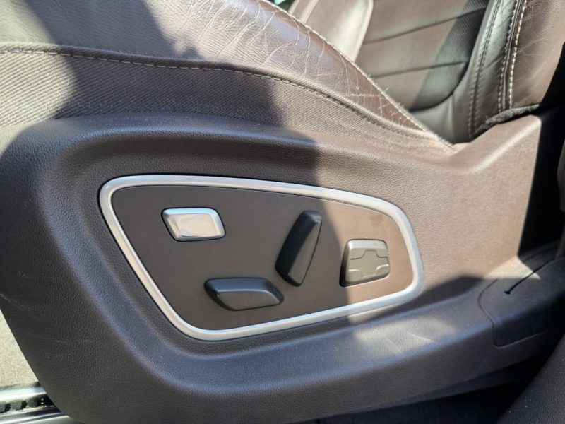 RENAULT ESPACE V 1.6 dCi 160 - Initiale Paris  — GARANTIE 6 mois