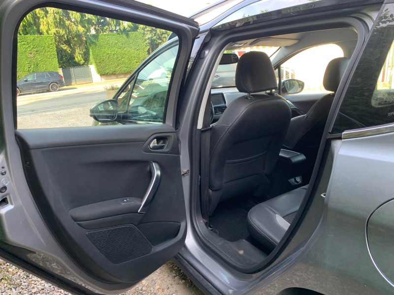 PEUGEOT 2008 1.6 VTI 120 ALLURE 2013