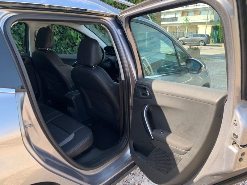 PEUGEOT 2008 1.6 VTI 120 ALLURE 2013