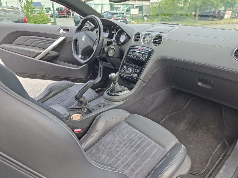 PEUGEOT RCZ 2013 2.0L 163 CV 141500 KM 