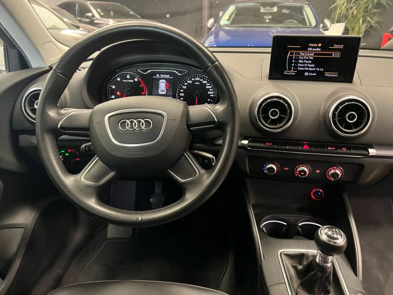 MAGNIFIQUE AUDI A3 1.4 TFSI 122CH AMBIENTE ( CLIM AUTO, SUIVI D’ENTRETIEN, ESSENCE)⭐⭐⭐⭐⭐